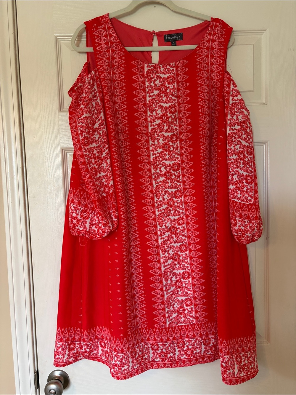 Luxology Red and White Cold-Shoulder Printed Casual Dress